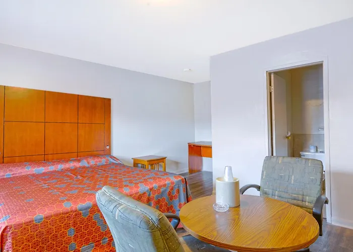 Motel Manor By Oyo Near Oak Brook Chicago Westchester
