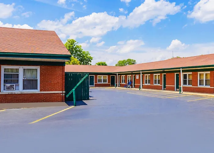 Manor By Oyo Near Oak Brook Chicago Westchester Motel Hillside